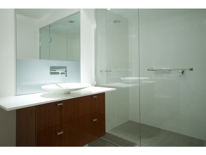 29506 Ephraim Island, Paradise Point QLD 4216