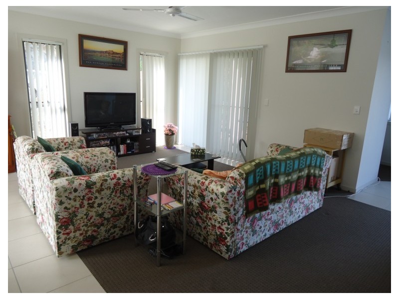 2/1 Kaplan Street, Oxenford QLD 4210