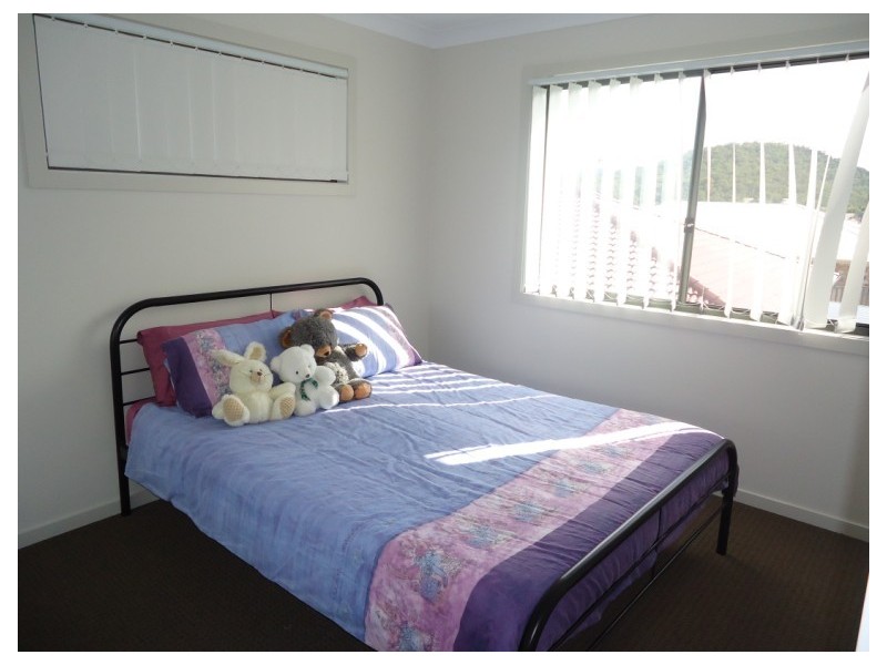 2/1 Kaplan Street, Oxenford QLD 4210