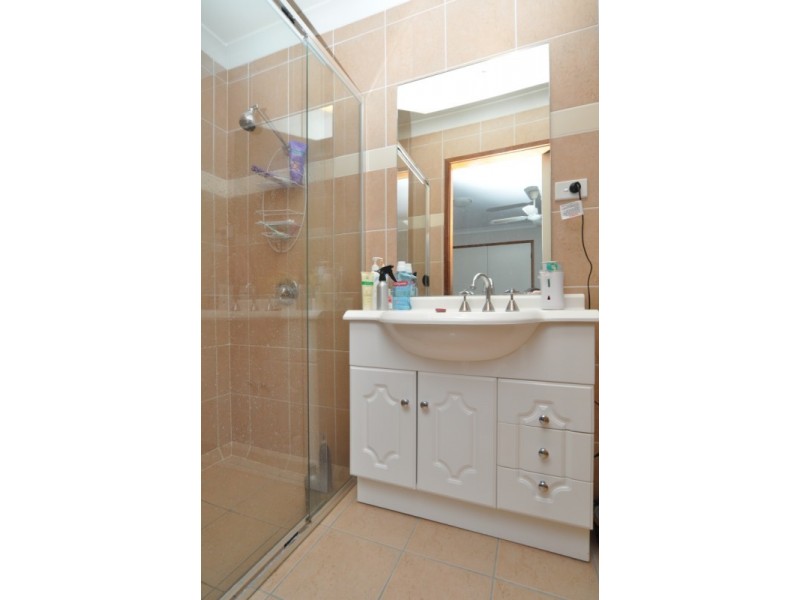 38 Menindee Avenue, Coombabah QLD 4216