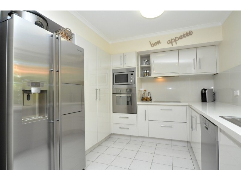 5 Cattleya Court, Hollywell QLD 4216