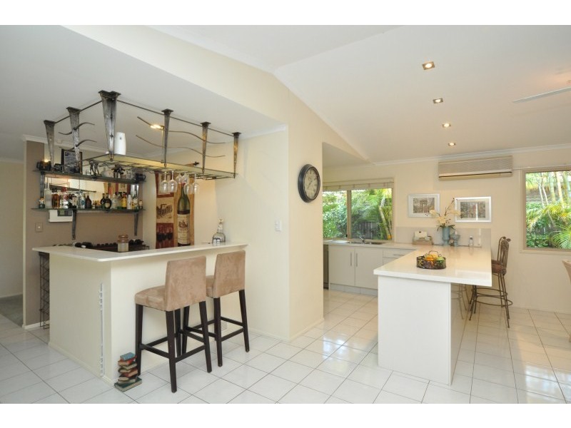 5 Cattleya Court, Hollywell QLD 4216