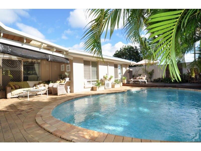 5 Cattleya Court, Hollywell QLD 4216