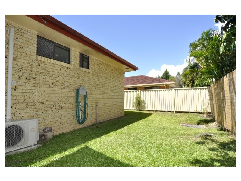 2/192 Oxley Drive, Coombabah QLD 4216