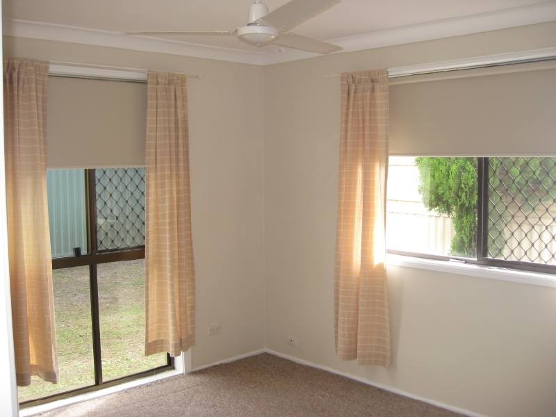 6 Mungera Street, Biggera Waters QLD 4216