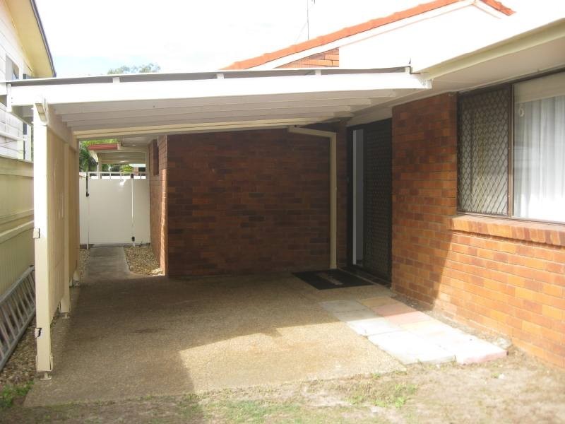 6 Mungera Street, Biggera Waters QLD 4216