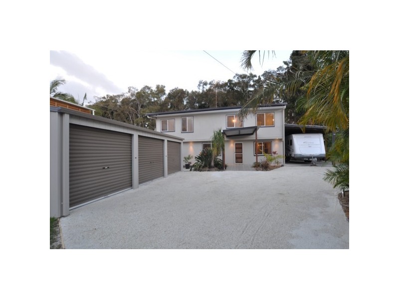 71 Nalkari Street, Coombabah QLD 4216