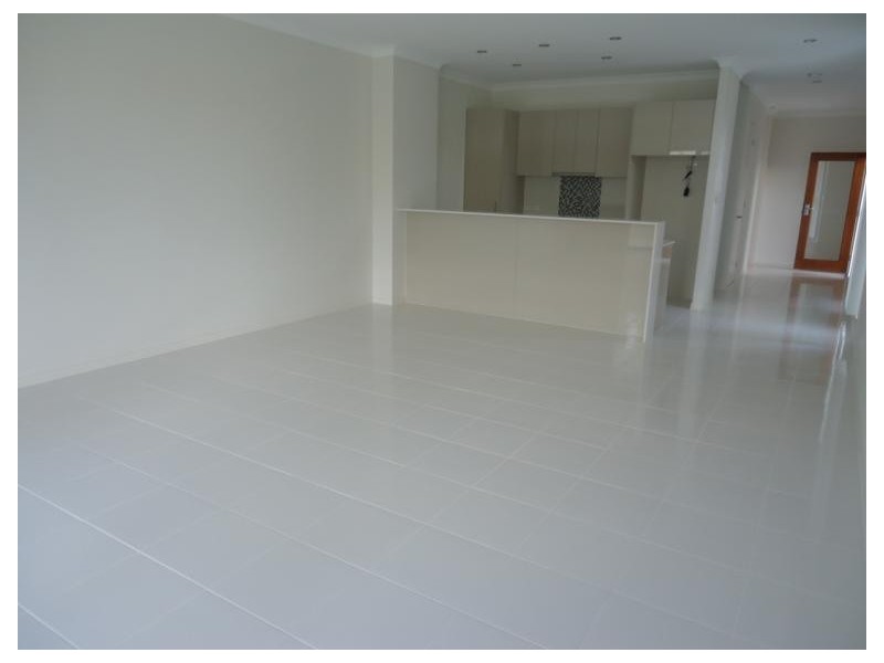 1/11 Margaroola Avenue, Biggera Waters QLD 4216