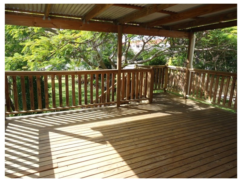 92 Boykambil Esplanade North, Hope Island QLD 4212