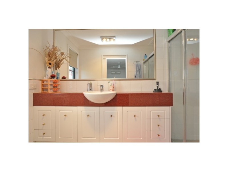 26/60 Caseys Road, Hope Island QLD 4212