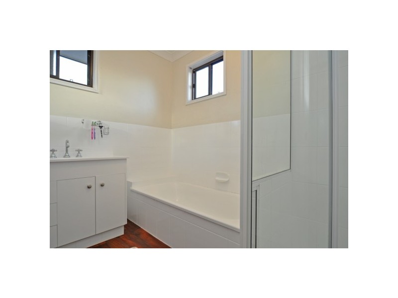 49 Lae Drive, Runaway Bay QLD 4216