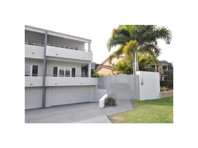 1/5 Muscovey Avenue, Paradise Point QLD 4216