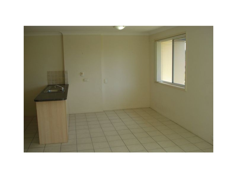 41/13 Brown Street, Labrador QLD 4215