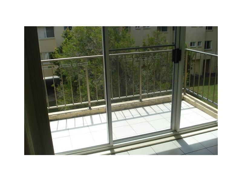 41/13 Brown Street, Labrador QLD 4215