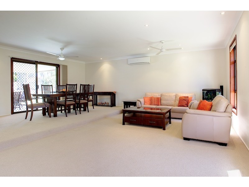 34 Burrendong Road, Coombabah QLD 4216