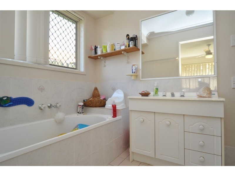 14 Angelo Avenue, Coombabah QLD 4216