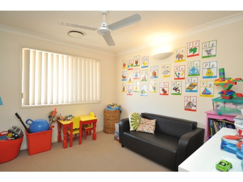 13 Esplanade West, Paradise Point QLD 4216