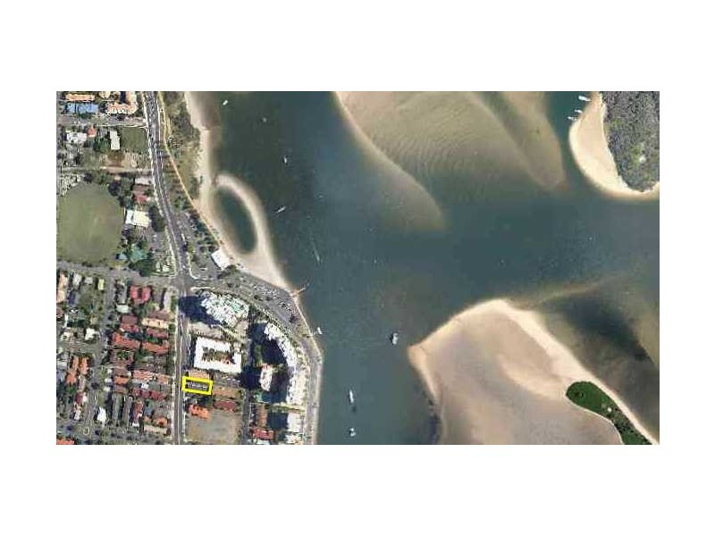 1/149 Frank Street, Labrador QLD 4215