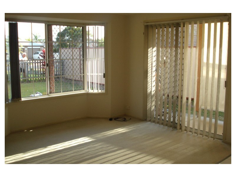 1/15 Liam Court, Labrador QLD 4215