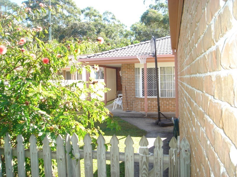 1/15 Liam Court, Labrador QLD 4215