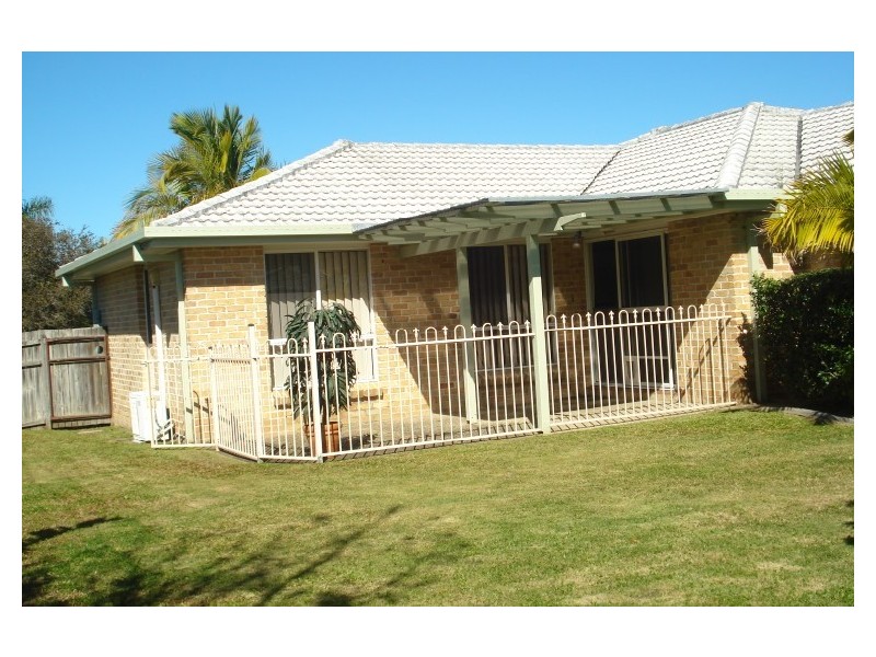 101 Monterey Keys Drive, Helensvale QLD 4212