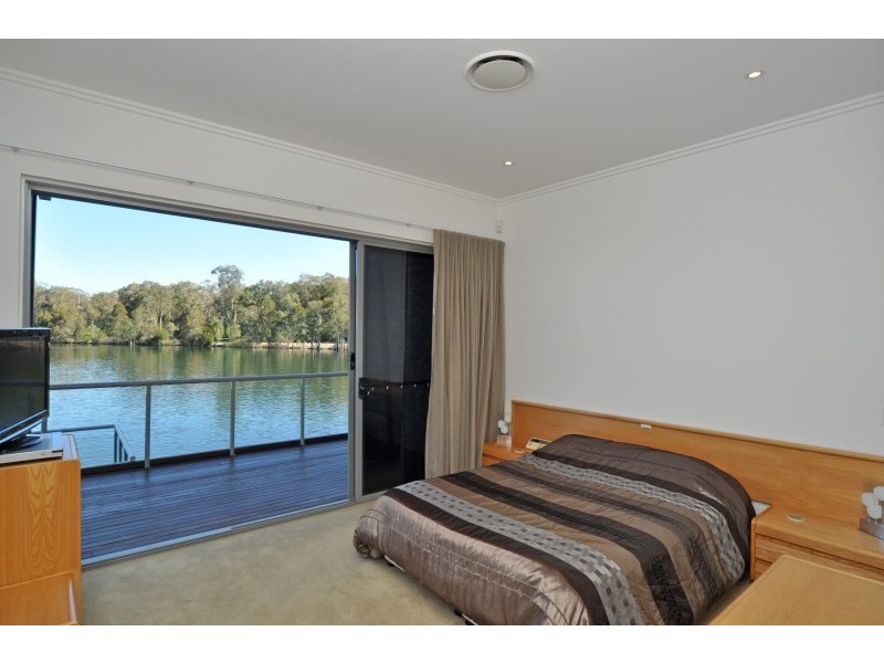 40/1 Manacor Place, Coombabah QLD 4216