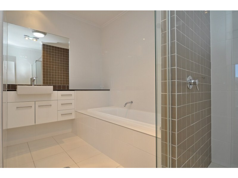 40/1 Manacor Place, Coombabah QLD 4216