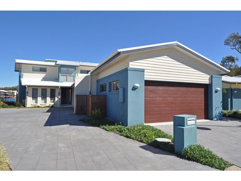 40/1 Manacor Place, Coombabah QLD 4216