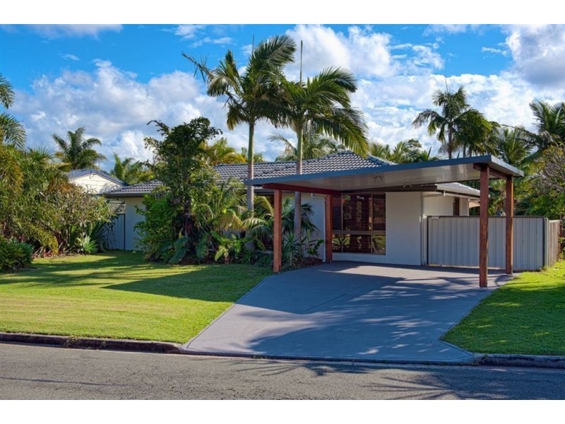 3 Ballard Place, Coombabah QLD 4216