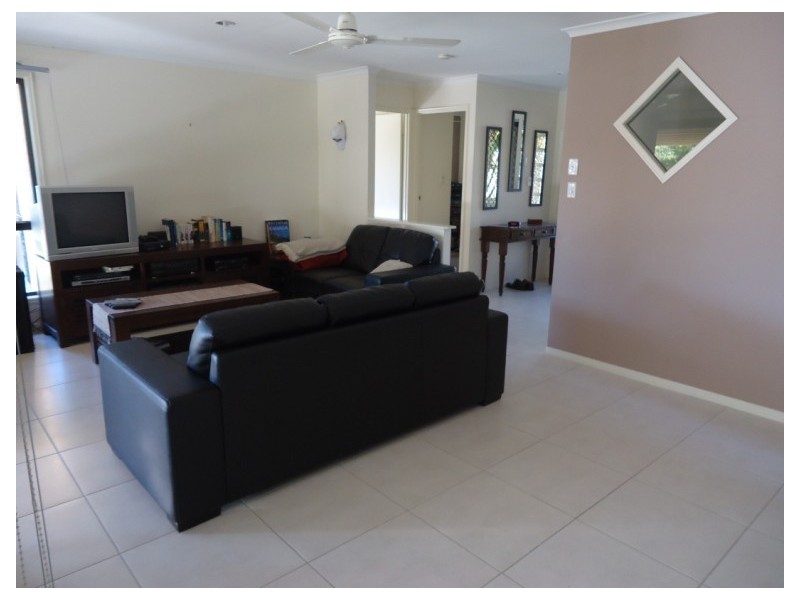 40 Lucille Ball Place, Parkwood QLD 4214