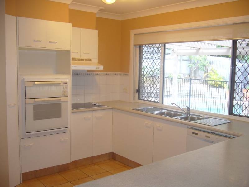 47 Jack Nicklaus Way, Parkwood QLD 4214