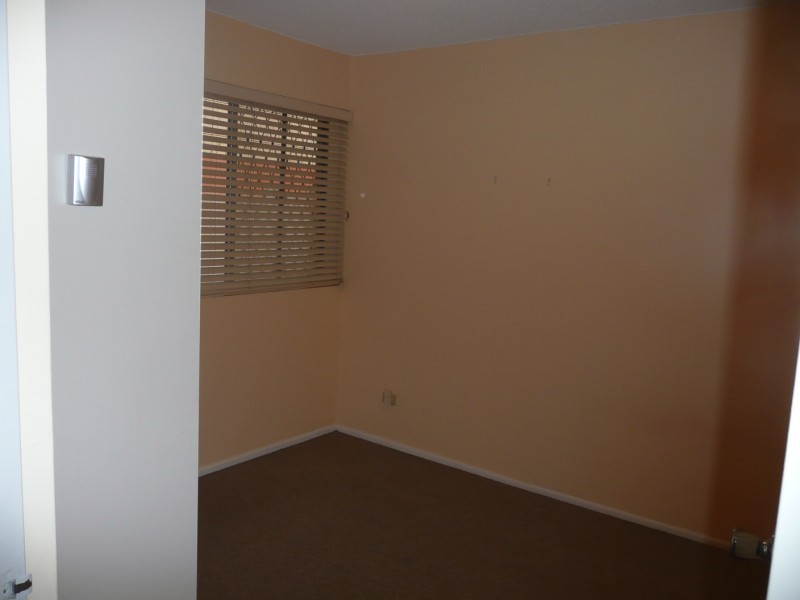 17/224 Marine Parade, Labrador QLD 4215