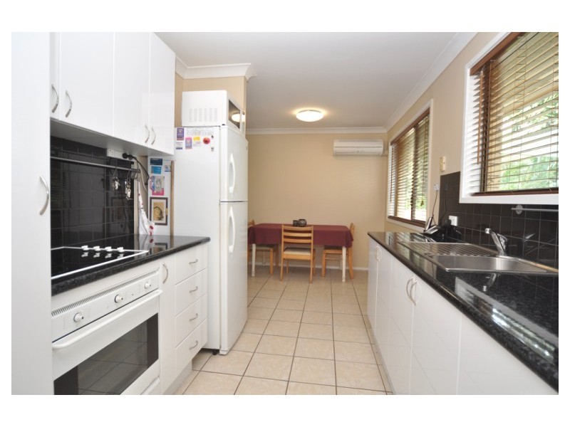 2/192 Oxley Drive, Coombabah QLD 4216