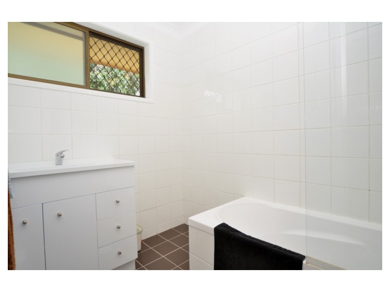 2/192 Oxley Drive, Coombabah QLD 4216