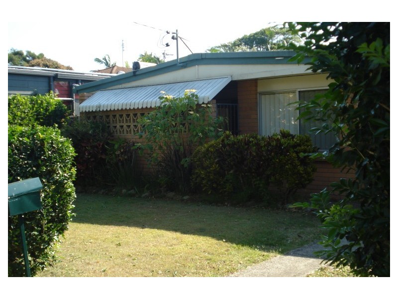 122 Muir Street, Labrador QLD 4215