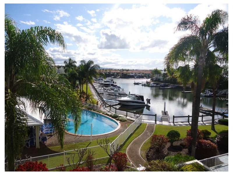 44/1 Lee Road, Runaway Bay QLD 4216