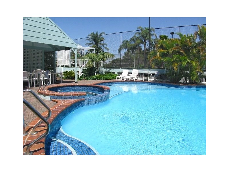 10/75 Morala Avenue, Runaway Bay QLD 4216