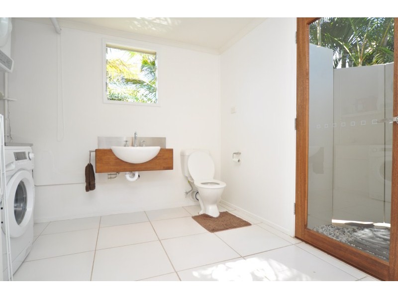 5 Bluegum Avenue, Hollywell QLD 4216