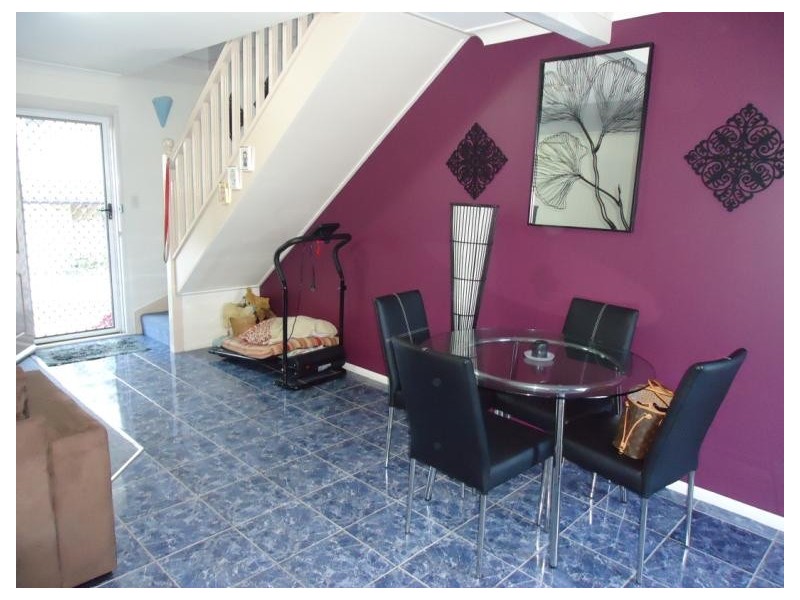 11/164 Alexander Drive, Highland Park QLD 4211