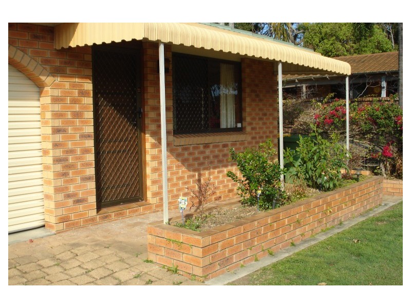 2/6 Gardiners Place, Southport QLD 4215