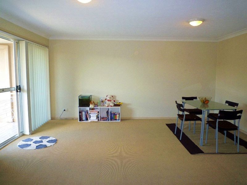 14/111 Frank Street, Labrador QLD 4215