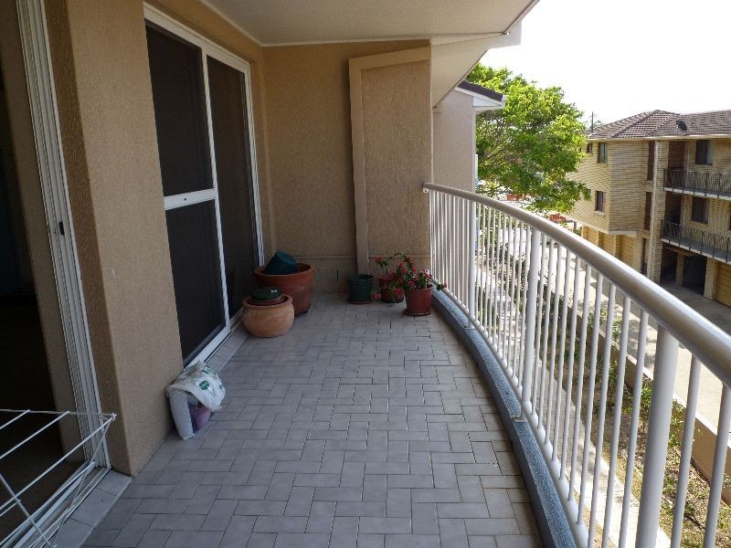 14/111 Frank Street, Labrador QLD 4215