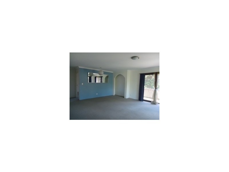 8/34 Imperial Parade, Labrador QLD 4215