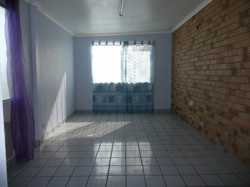 137 Kumbari Avenue, Labrador QLD 4215