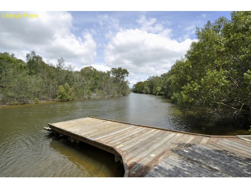 10 Georgia Street, Coombabah QLD 4216