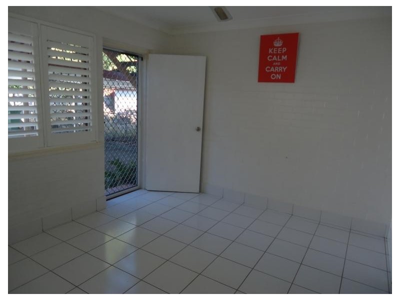 2/17 Meyer Street, Southport QLD 4215