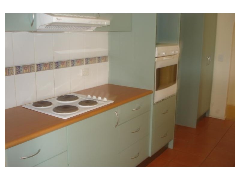 49 Hansford Road, Coombabah QLD 4216