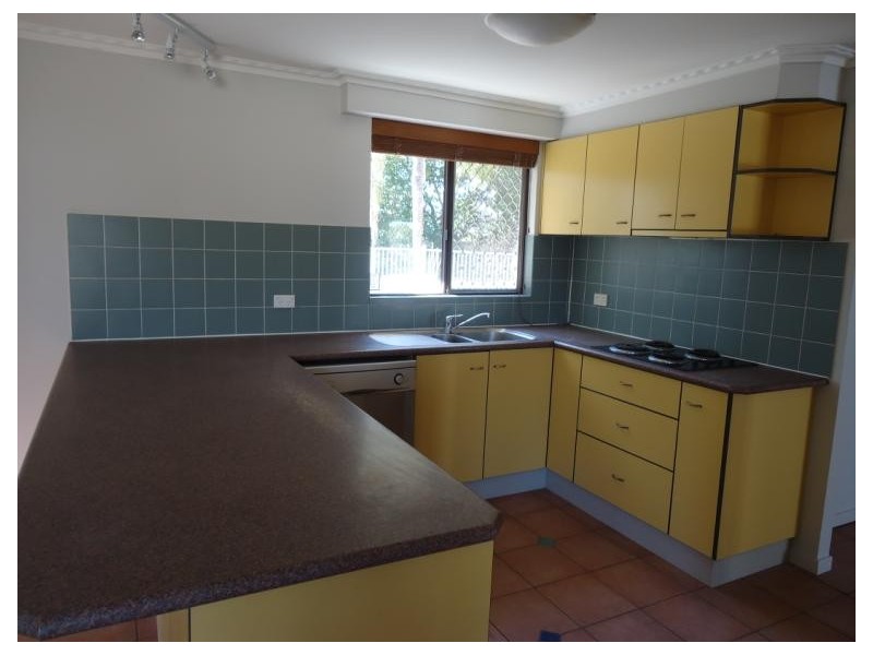 157 Bayview Street, Runaway Bay QLD 4216