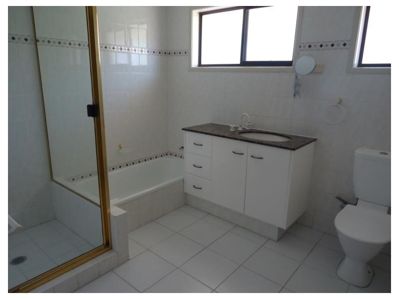 157 Bayview Street, Runaway Bay QLD 4216