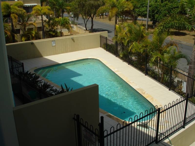 5/4 Oleander Avenue, Biggera Waters QLD 4216